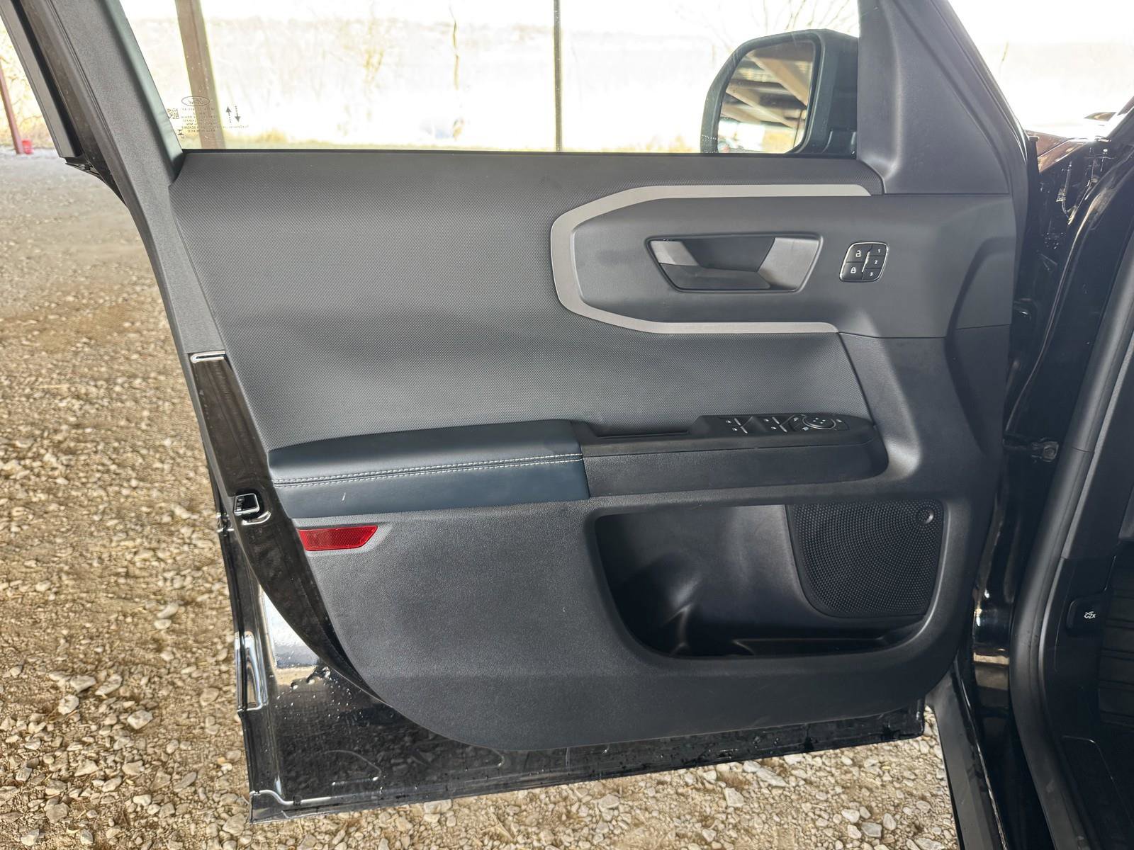 Used 2024 Ford Bronco Sport Outer Banks image 21