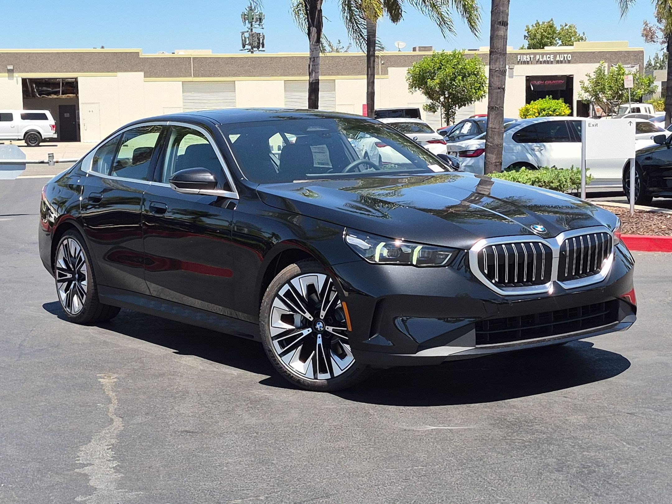 New 2027 BMW 530i w/ Premium Package RWD image 2