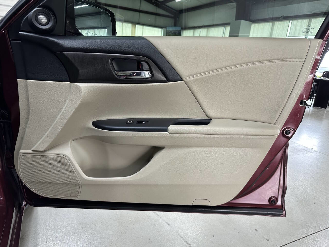 Used 2014 Honda Accord EX-L image 16