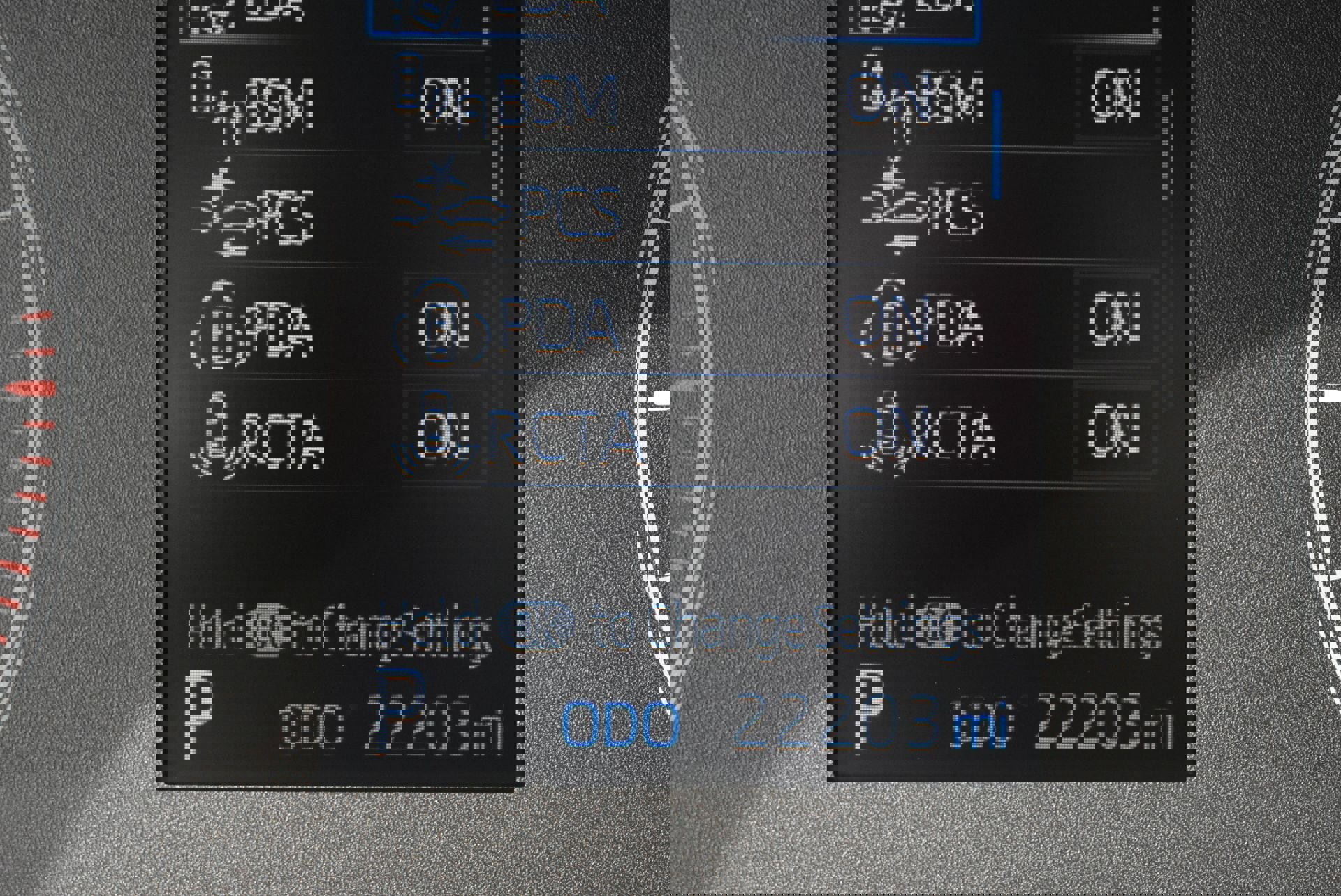 Used 2025 Toyota Corolla SE w/ SE Package image 26