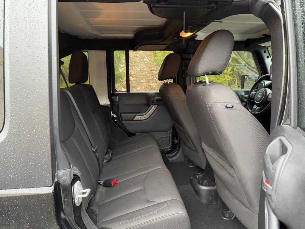 Used 2015 Jeep Wrangler Unlimited Sport w/ Quick Order Package 24S image 10