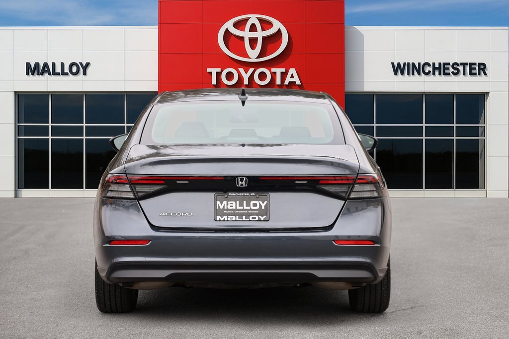 Used 2024 Honda Accord EX image 3