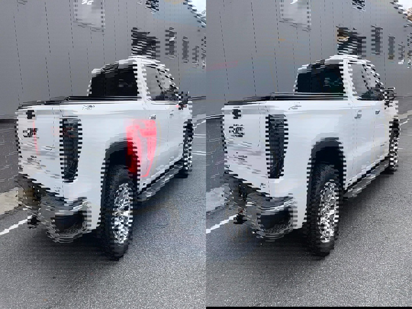 Used 2021 GMC Sierra 1500 SLT w/ SLT Premium Plus Package image 31