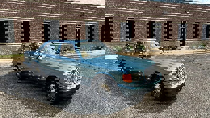 Used 1991 Mercedes-Benz 300 SE image 3