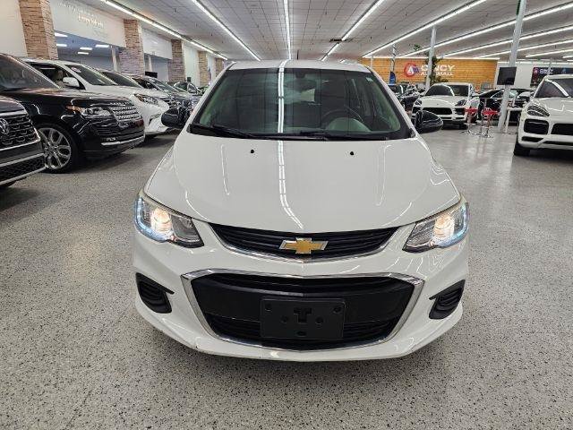 Used 2018 Chevrolet Sonic LT FWD image 2