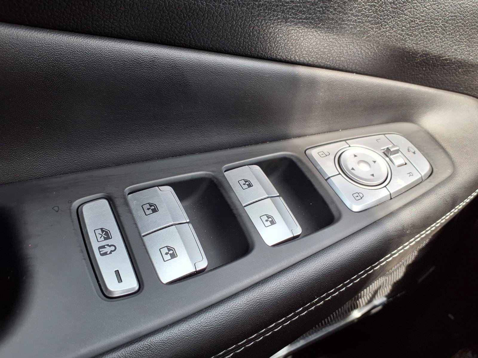 Used 2023 Hyundai Santa Fe Calligraphy AWD/4WD image 23