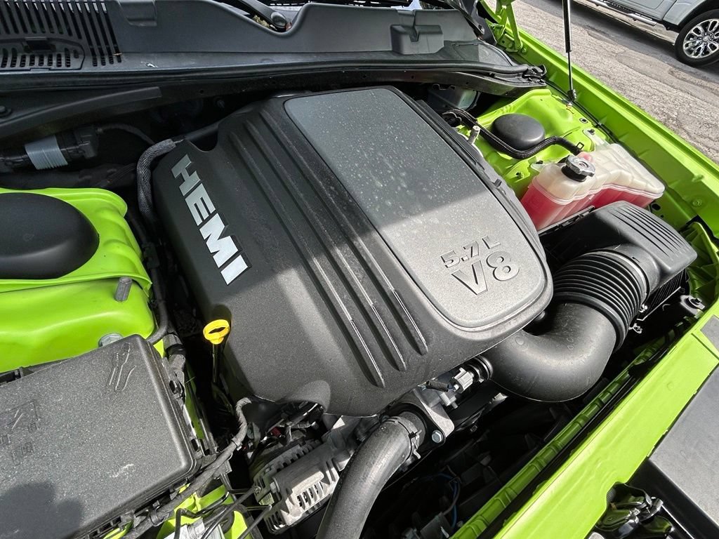 Used 2023 Dodge Challenger R/T RWD image 34