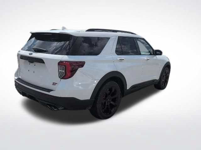 Used 2022 Ford Explorer ST w/ Equipment Group 401A AWD/4WD image 2