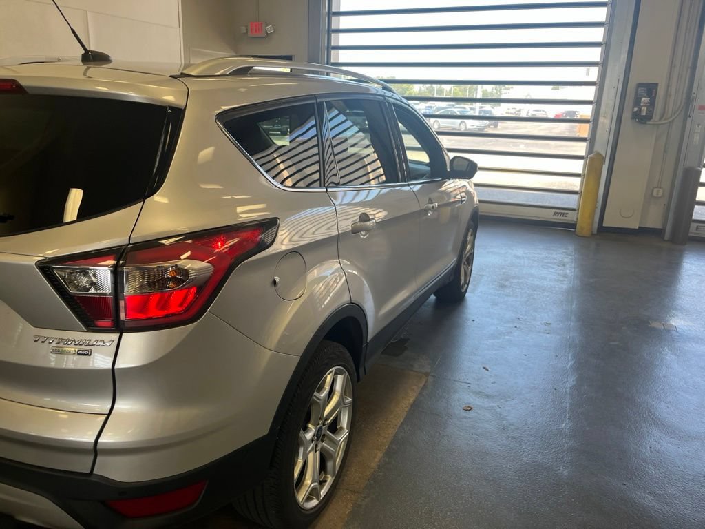 Used 2017 Ford Escape Titanium w/ Equipment Group 301A AWD/4WD image 13