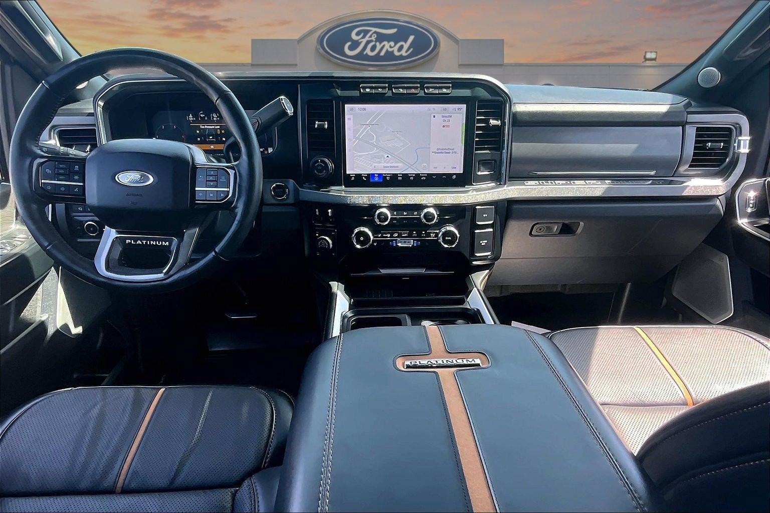 Used 2024 Ford F350 Platinum w/ Tremor Off-Road Package AWD/4WD image 14