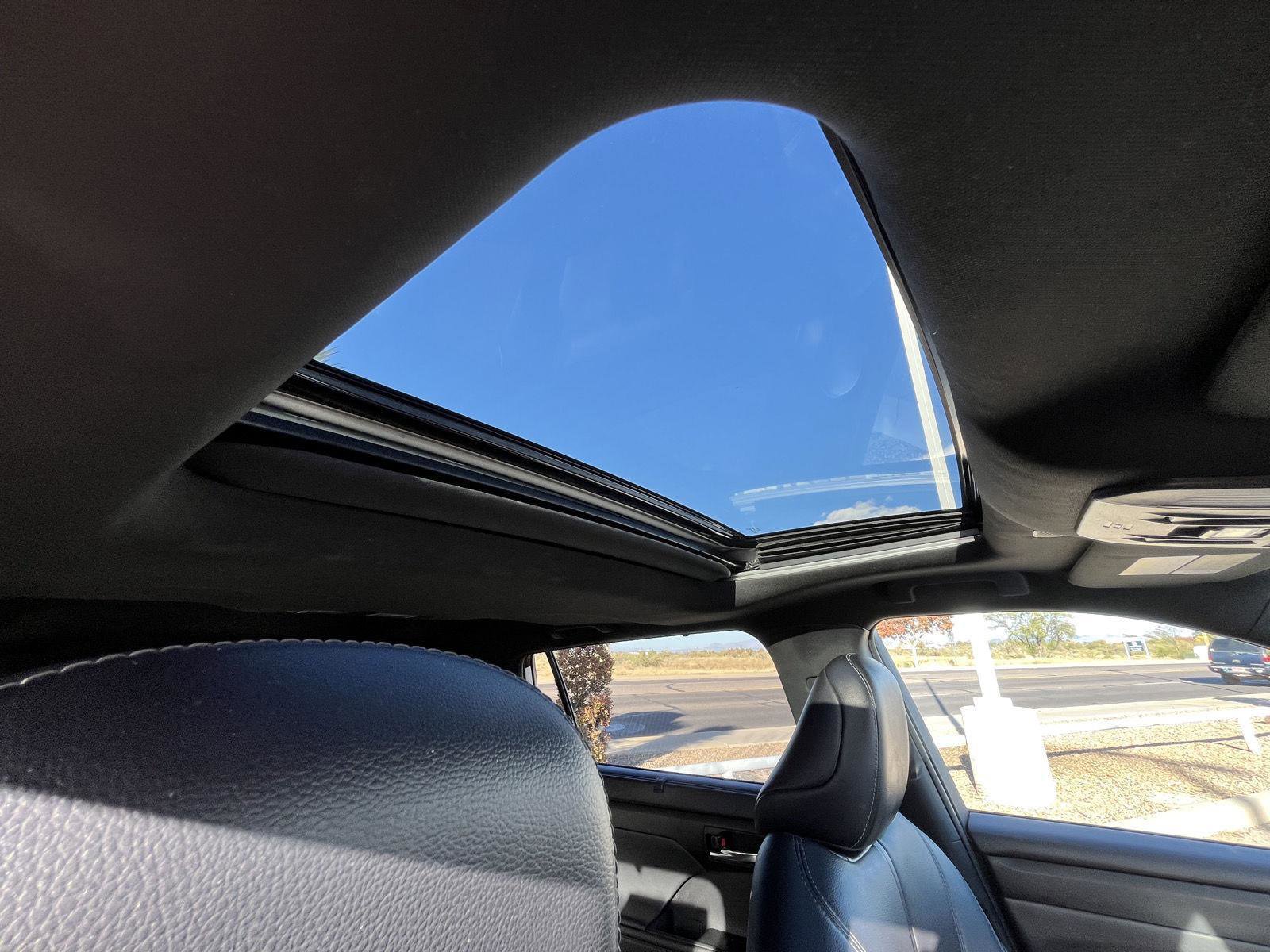 Used 2021 Toyota Highlander XSE image 36