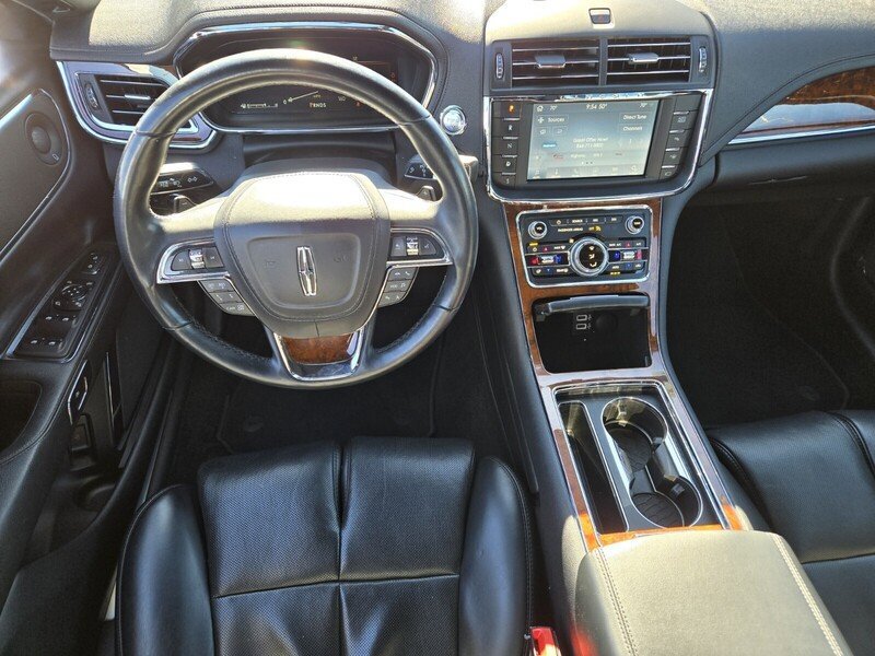 Used 2020 Lincoln Continental Reserve FWD image 13