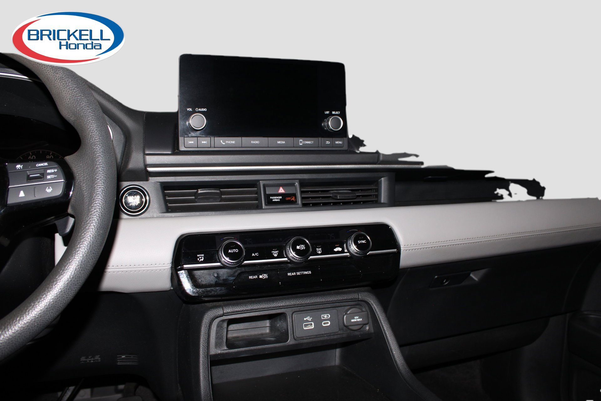 Certified 2023 Honda Pilot LX image 20