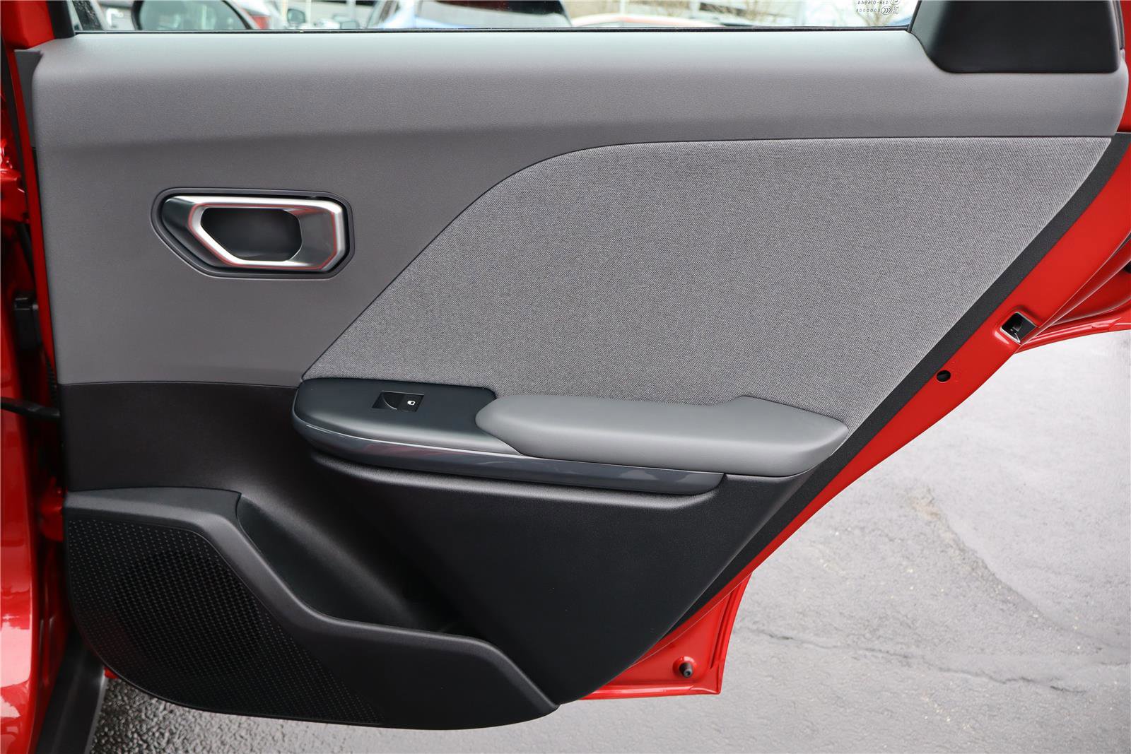 Certified 2025 Kia K4 EX image 29