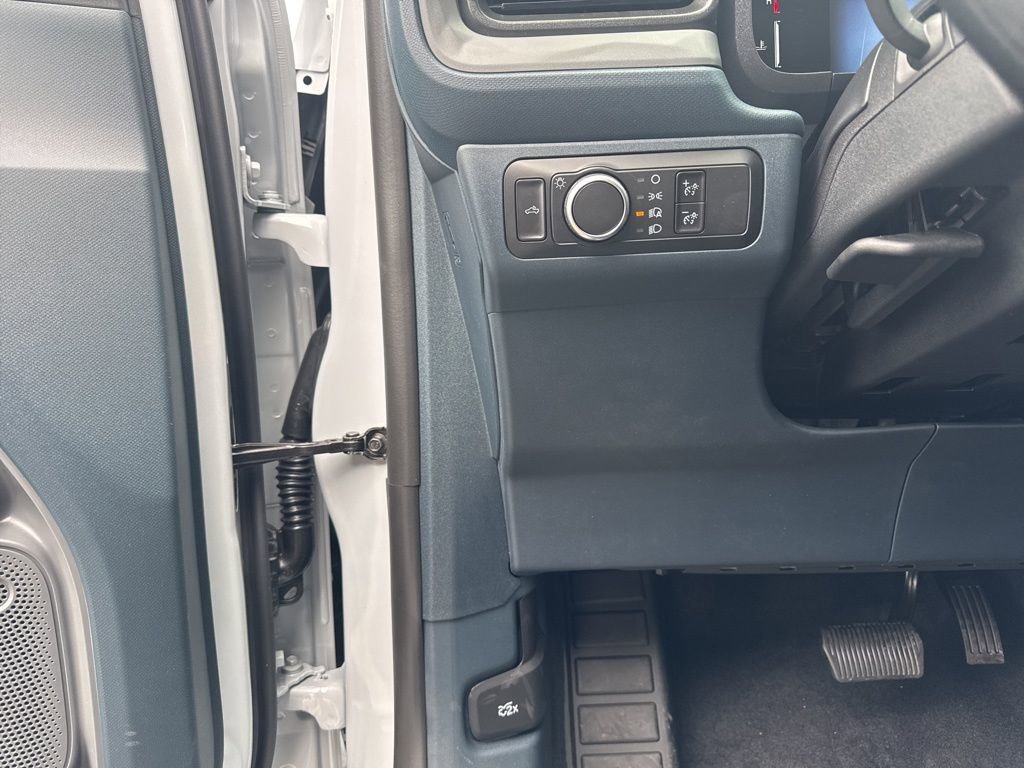 New 2026 Ford Maverick XL image 11