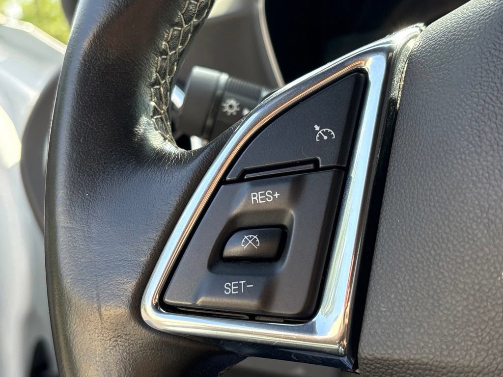 Used 2023 Chevrolet Camaro LT RWD image 20