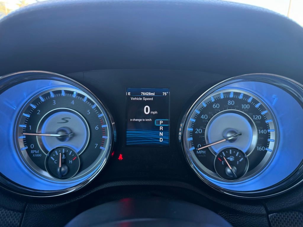 Used 2014 Chrysler 300 S w/ Luxury Group image 35