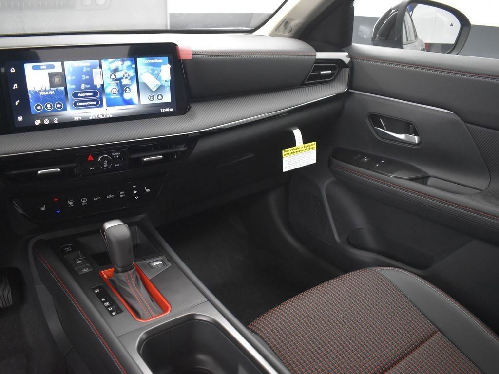 New 2026 Nissan Kicks SR w/ Cold Weather Package image 33