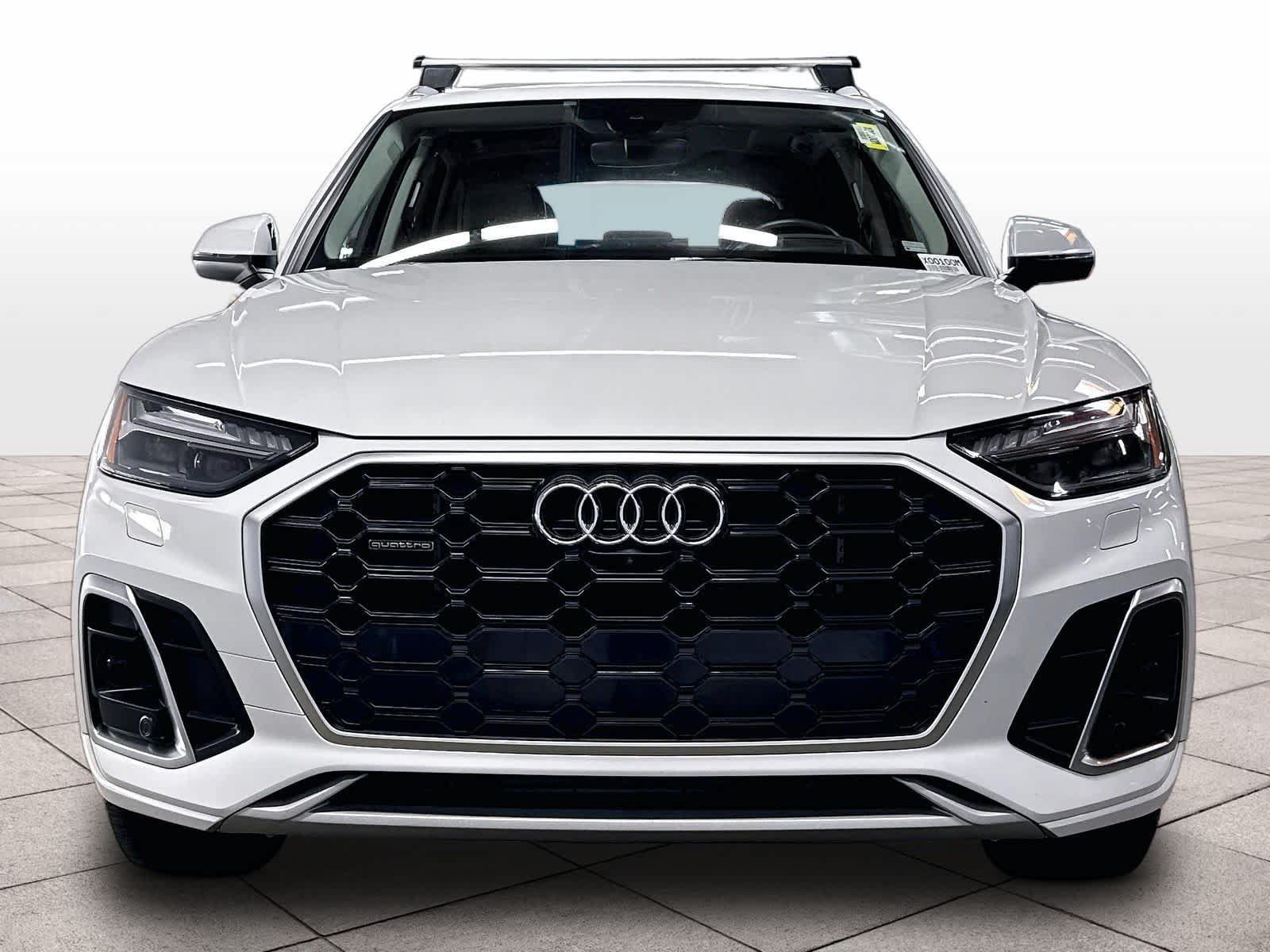 Used 2022 Audi Q5 e Prestige w/ Prestige Package AWD/4WD image 3