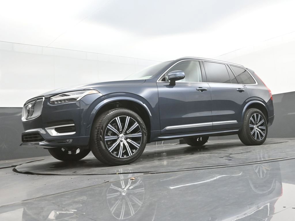Certified 2024 Volvo XC90 B5 Plus w/ Protection Package image 31