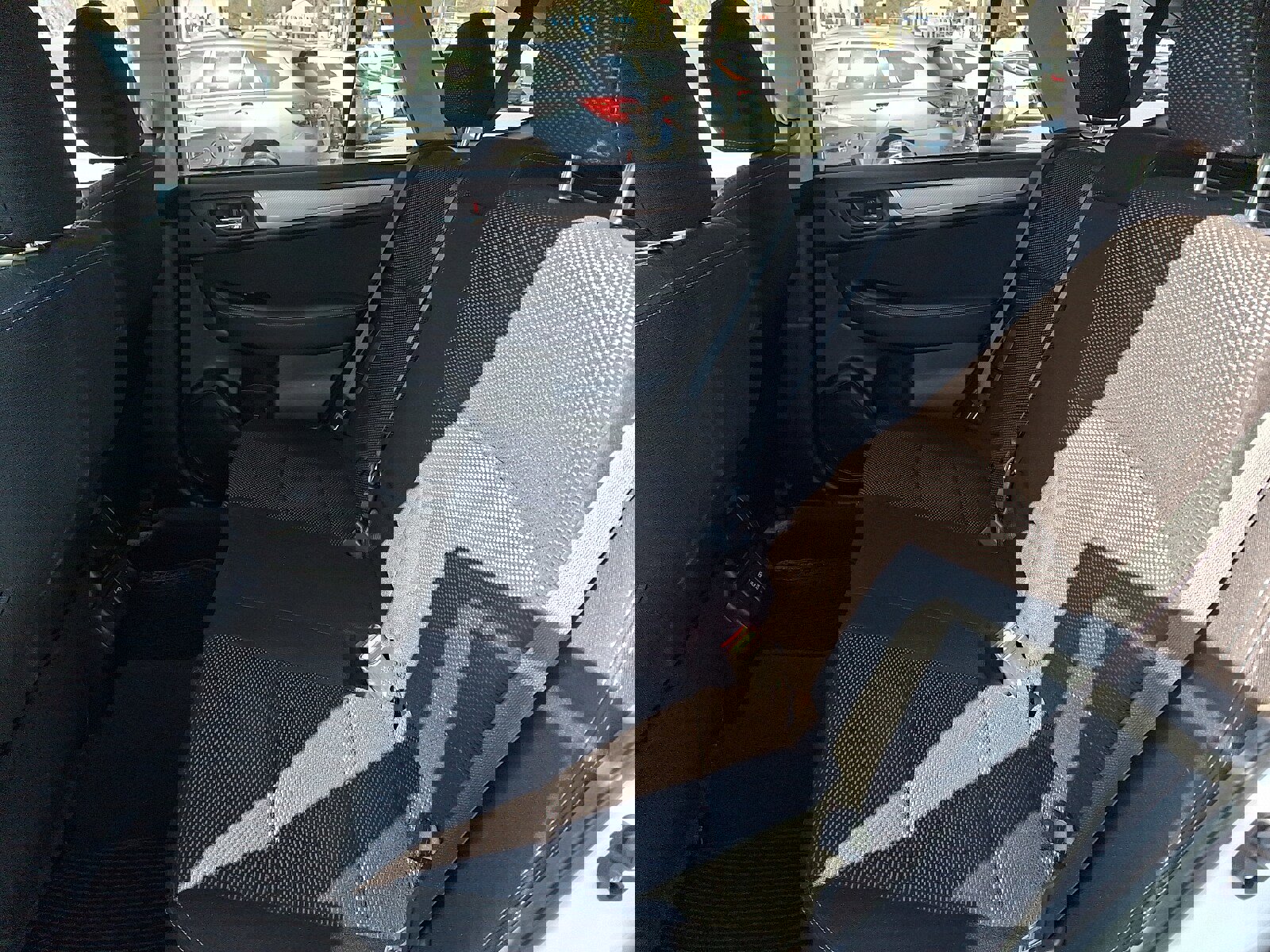 Used 2019 Subaru Outback 2.5i Premium image 10