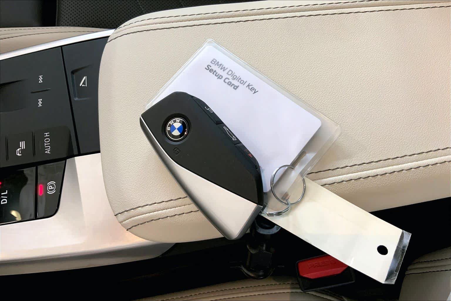 Used 2026 BMW X1 xDrive28i AWD/4WD image 14