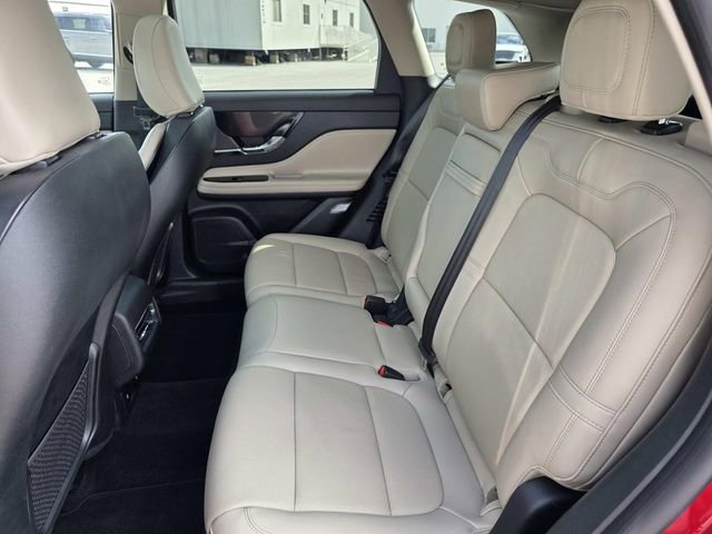 Used 2025 Lincoln Corsair Reserve w/ Jet Appearance Package image 7