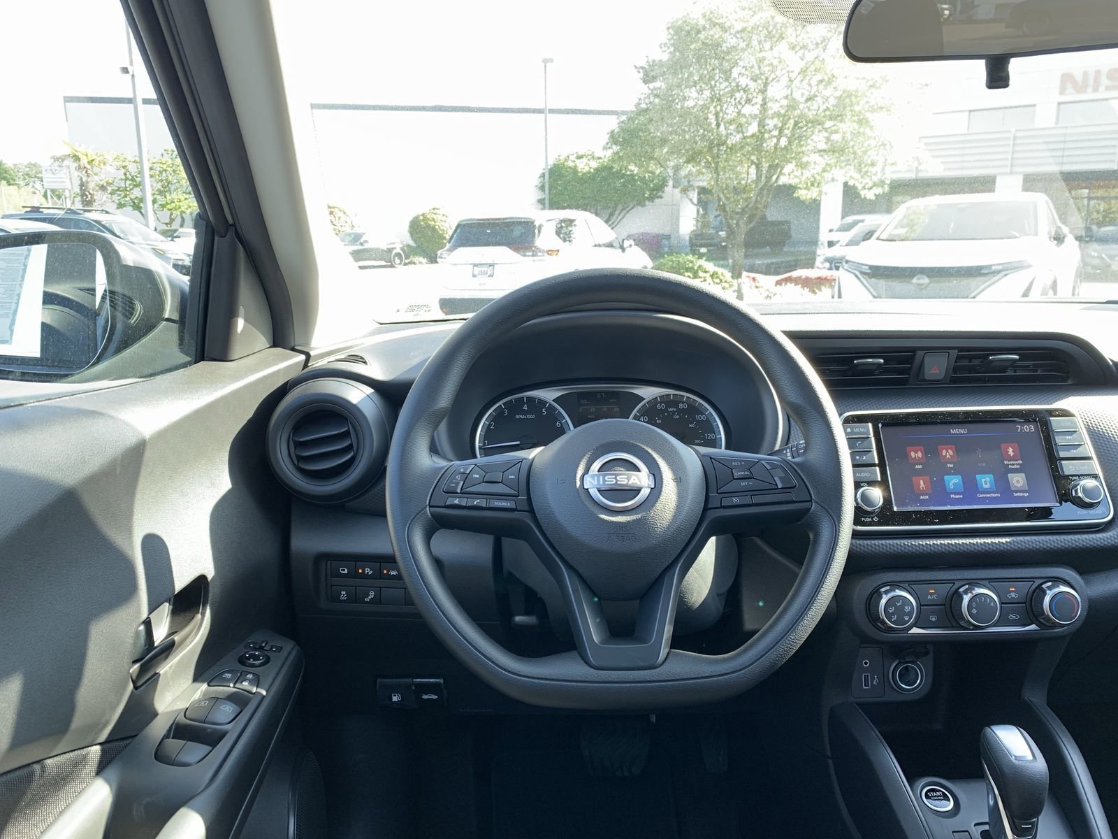 New 2025 Nissan Kicks Play S image 14