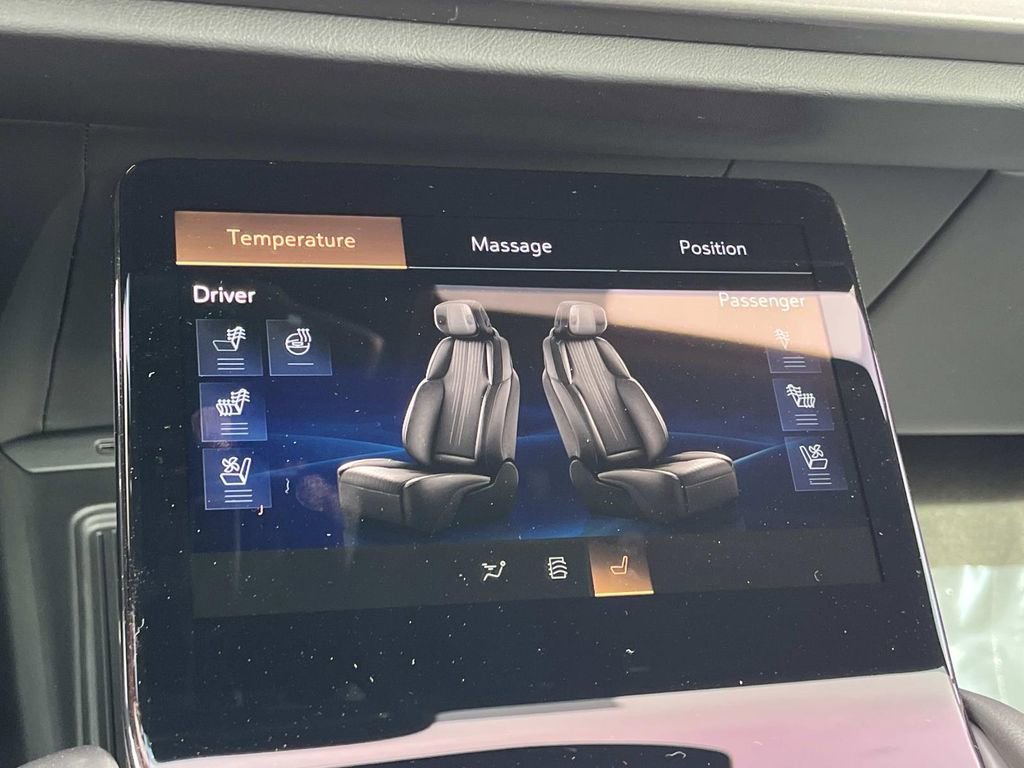 New 2026 Cadillac Vistiq Luxury image 34