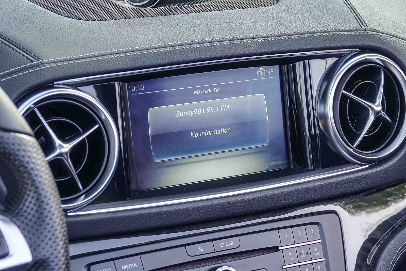 Used 2018 Mercedes-Benz SL 450 image 15