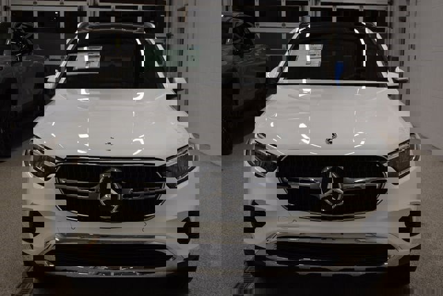 New 2026 Mercedes-Benz GLC 300 4MATIC image 3