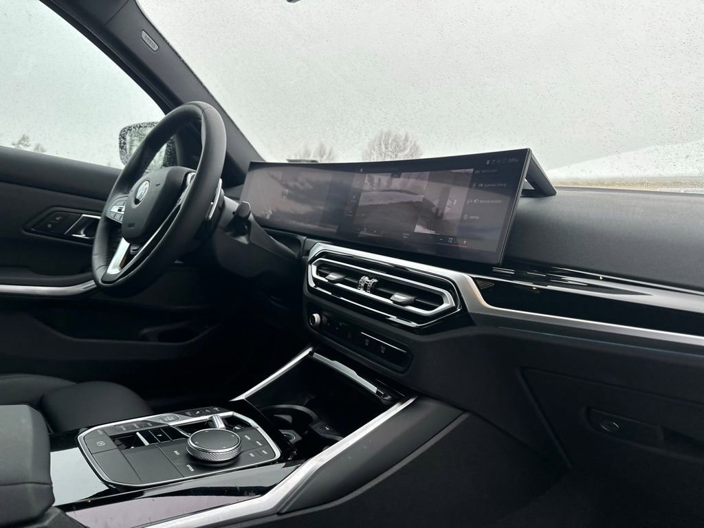 Certified 2024 BMW 330i xDrive Sedan w/ Premium Package image 29