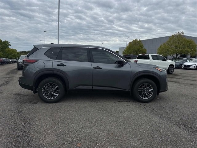 New 2026 Nissan Rogue S image 3