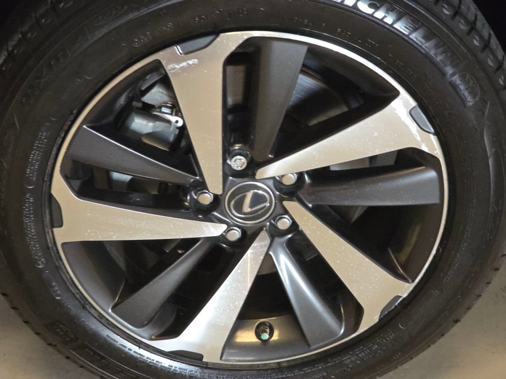Used 2018 Lexus NX 300h AWD w/ Premium Package image 16