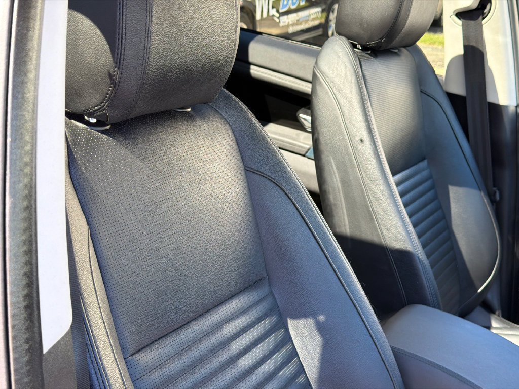 Used 2022 Land Rover Discovery Sport SE AWD/4WD image 11