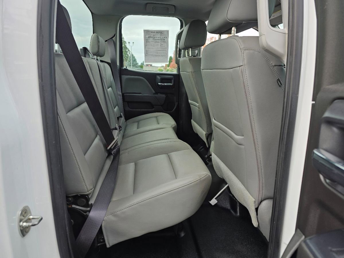 Used 2017 Chevrolet Silverado 1500 W/T w/ Trailering Package image 19