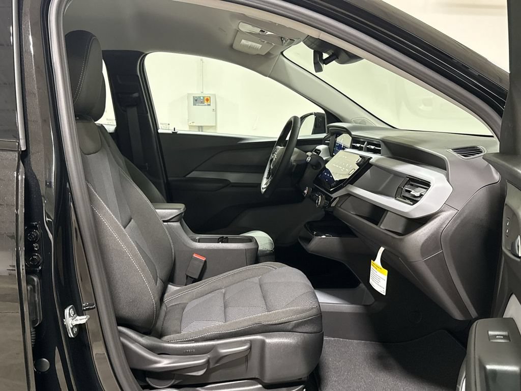 New 2027 Chevrolet Bolt LT w/ Comfort Package FWD image 22