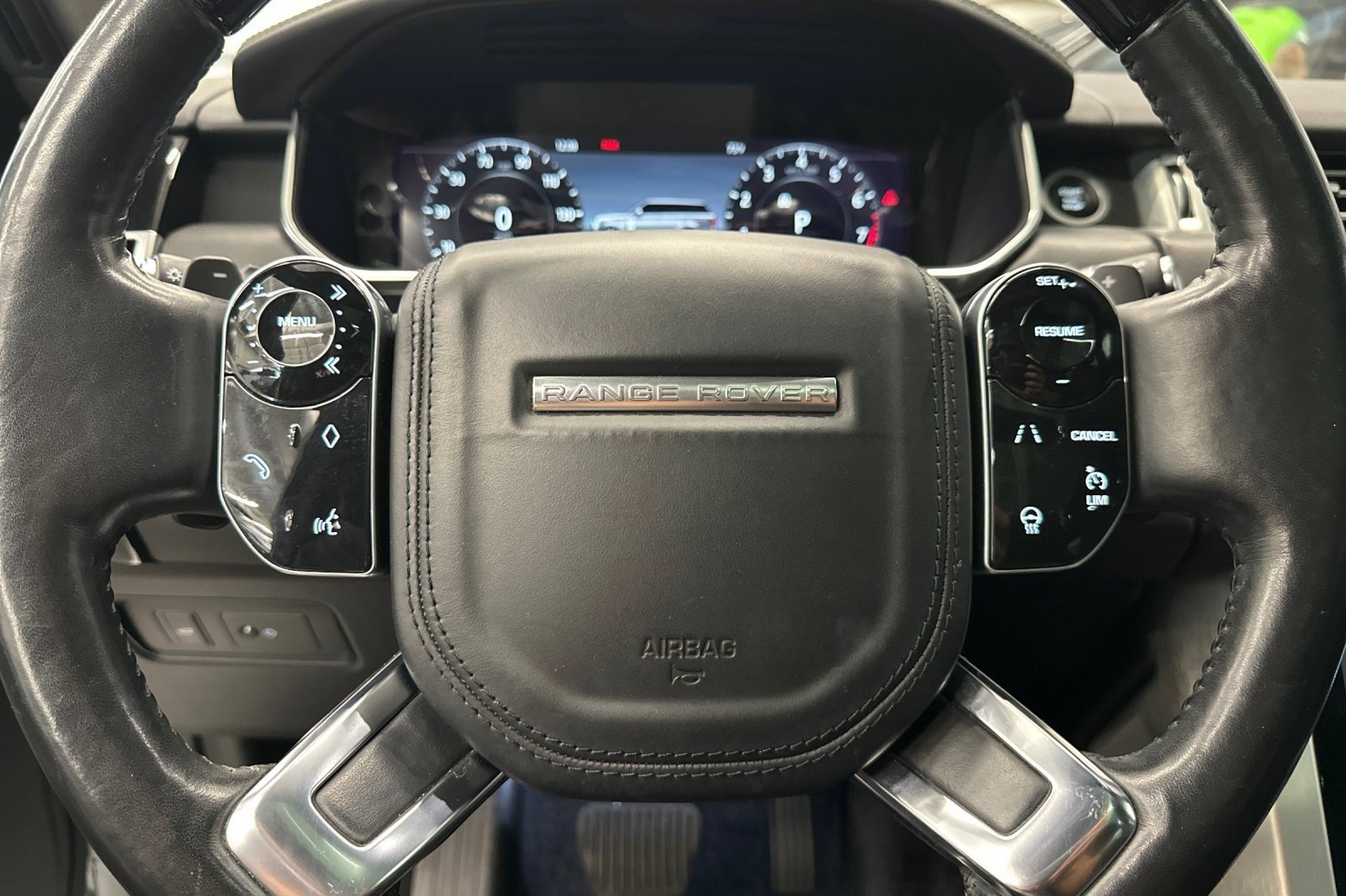 Used 2020 Land Rover Range Rover HSE AWD/4WD image 11