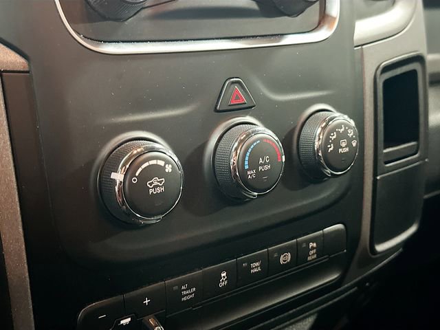 Used 2018 RAM 3500 Tradesman w/ Popular Equipment Group image 16