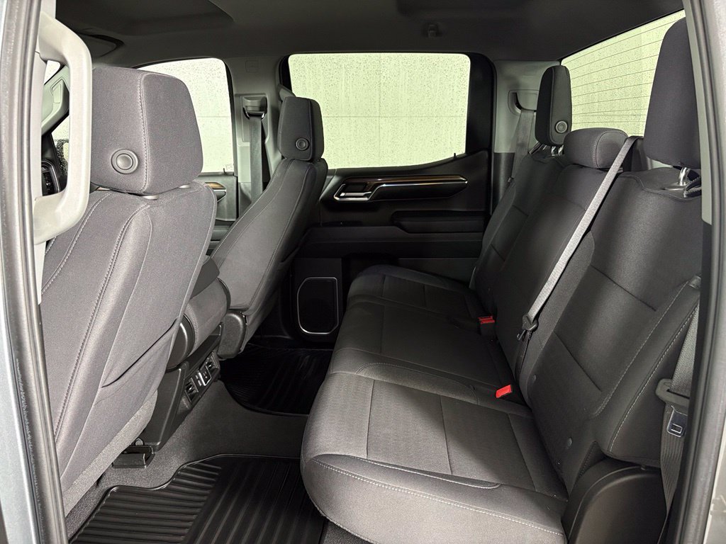 Used 2024 Chevrolet Silverado 1500 LT RWD image 37