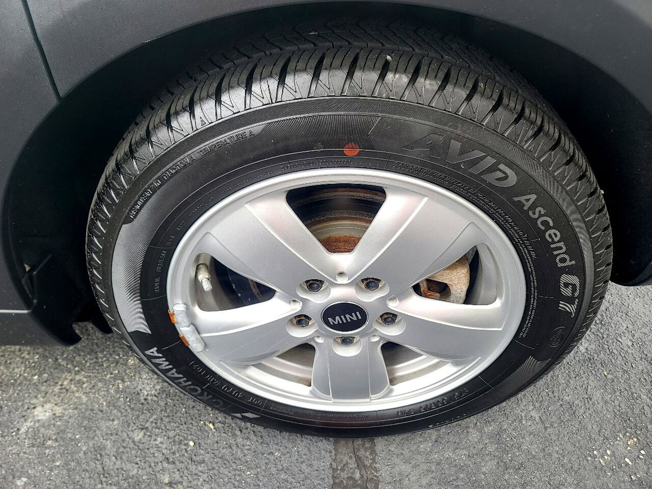 Used 2016 MINI Cooper 4-Door Hardtop image 24
