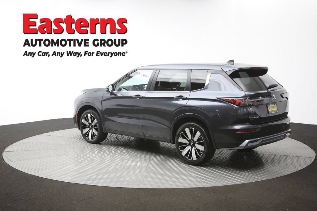 Used 2025 Mitsubishi Outlander SE AWD/4WD image 66
