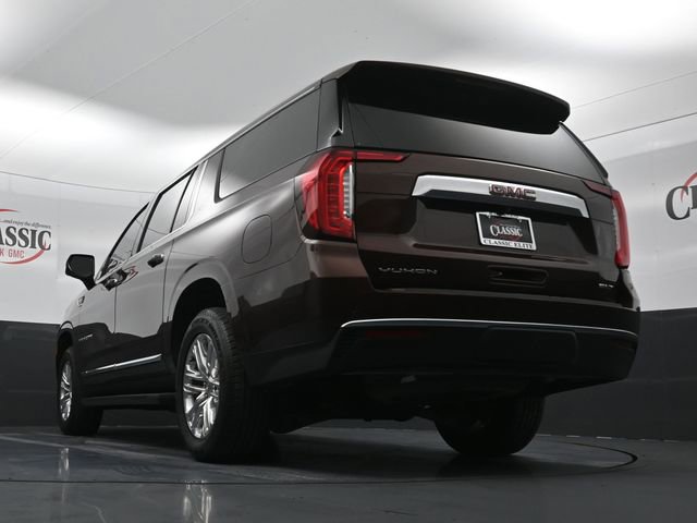Used 2023 GMC Yukon XL SLT w/ SLT Luxury Package image 23