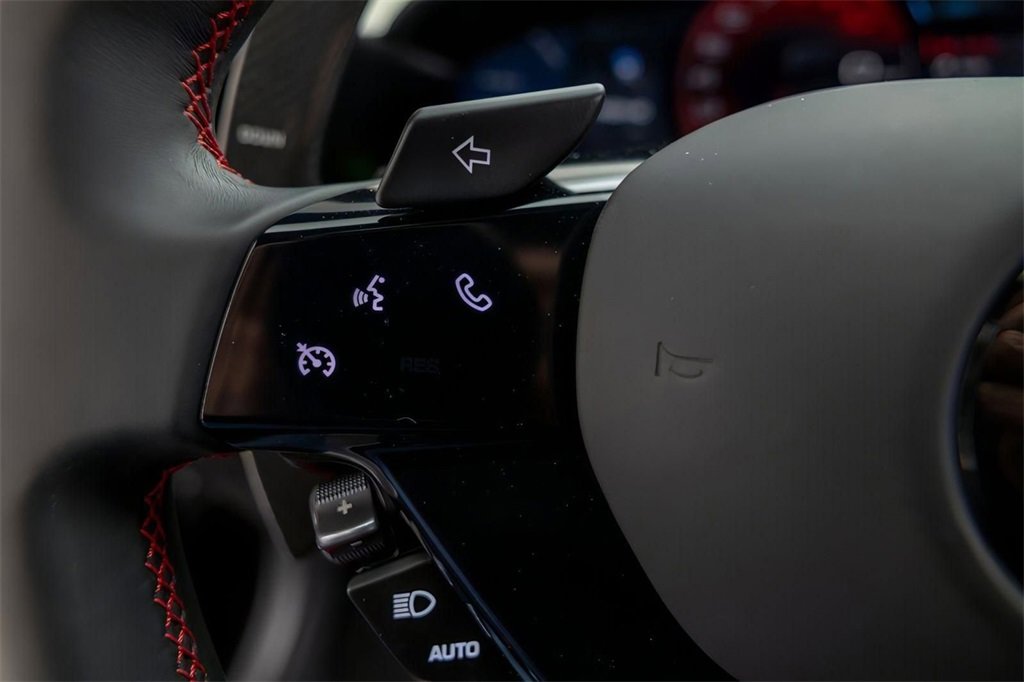 Used 2024 Ferrari Roma image 40