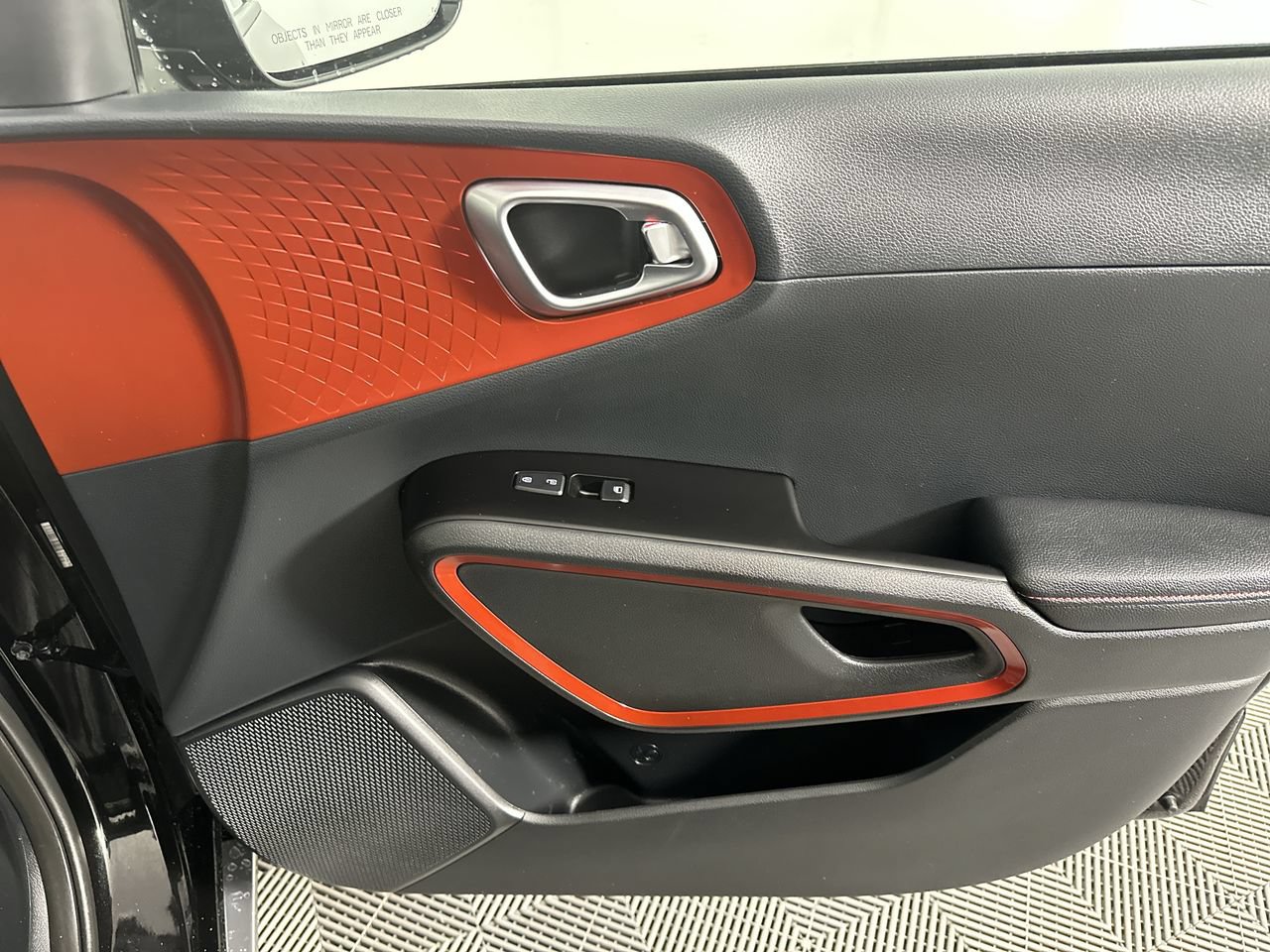 Certified 2025 Kia Soul GT-Line FWD image 14