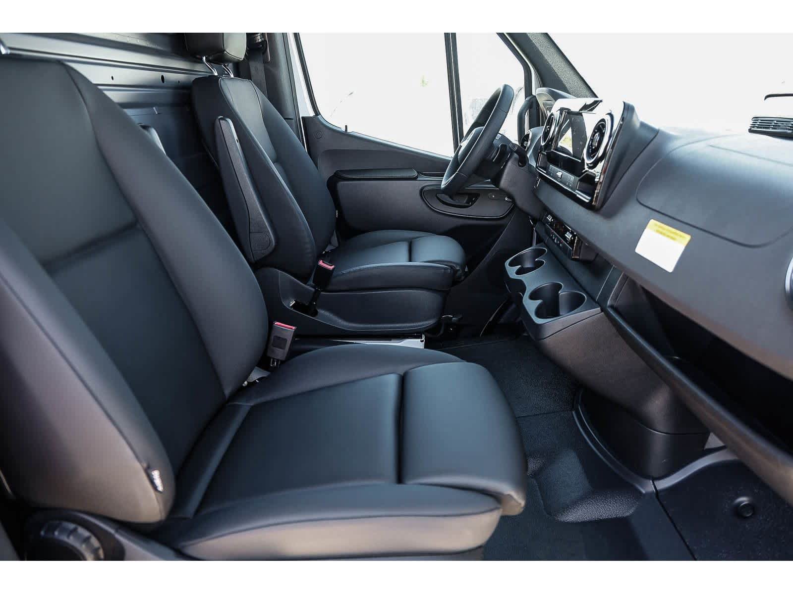 New 2026 Mercedes-Benz Sprinter 2500 image 15