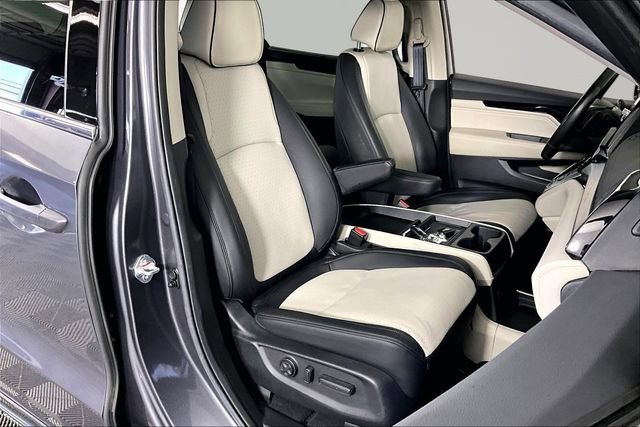Used 2025 Honda Odyssey Elite image 29