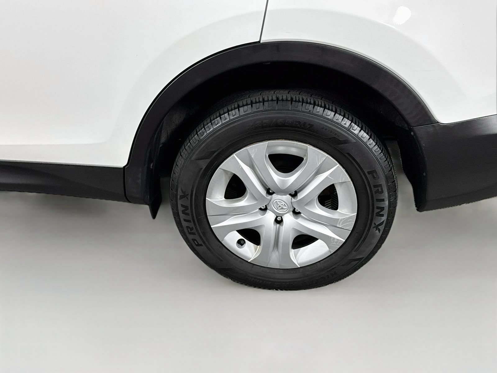 Used 2014 Toyota RAV4 LE AWD/4WD image 22