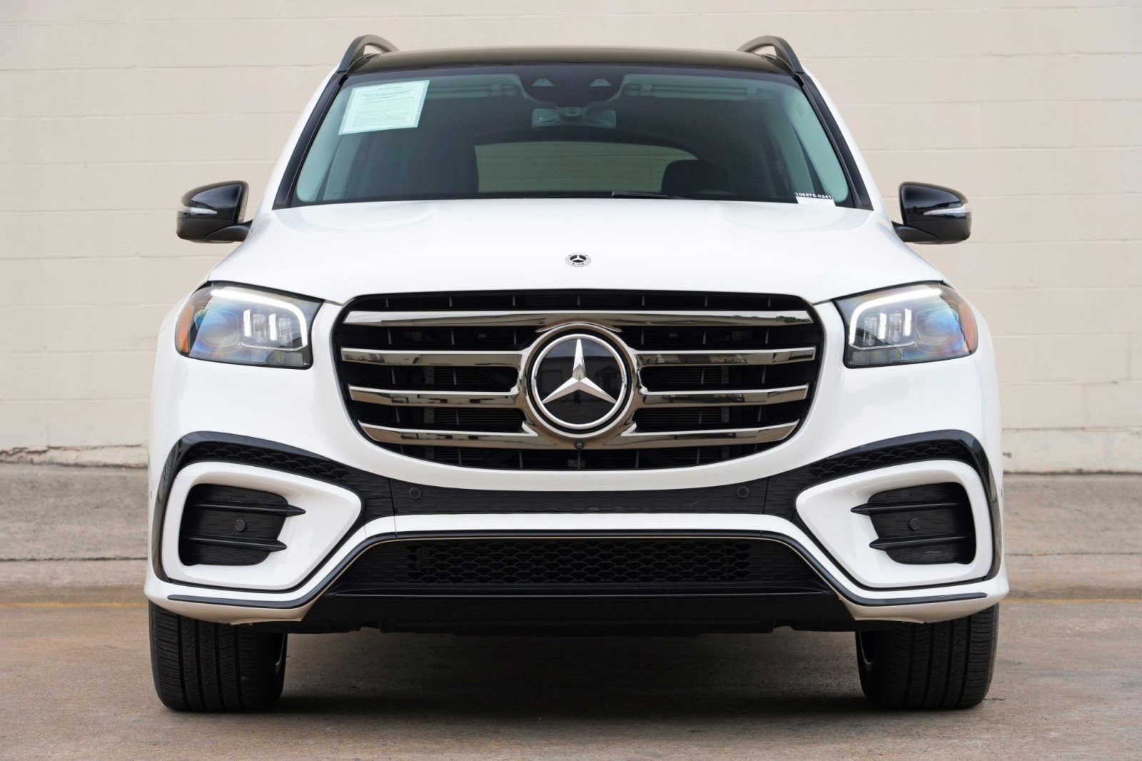 Used 2024 Mercedes-Benz GLS 450 4MATIC image 7
