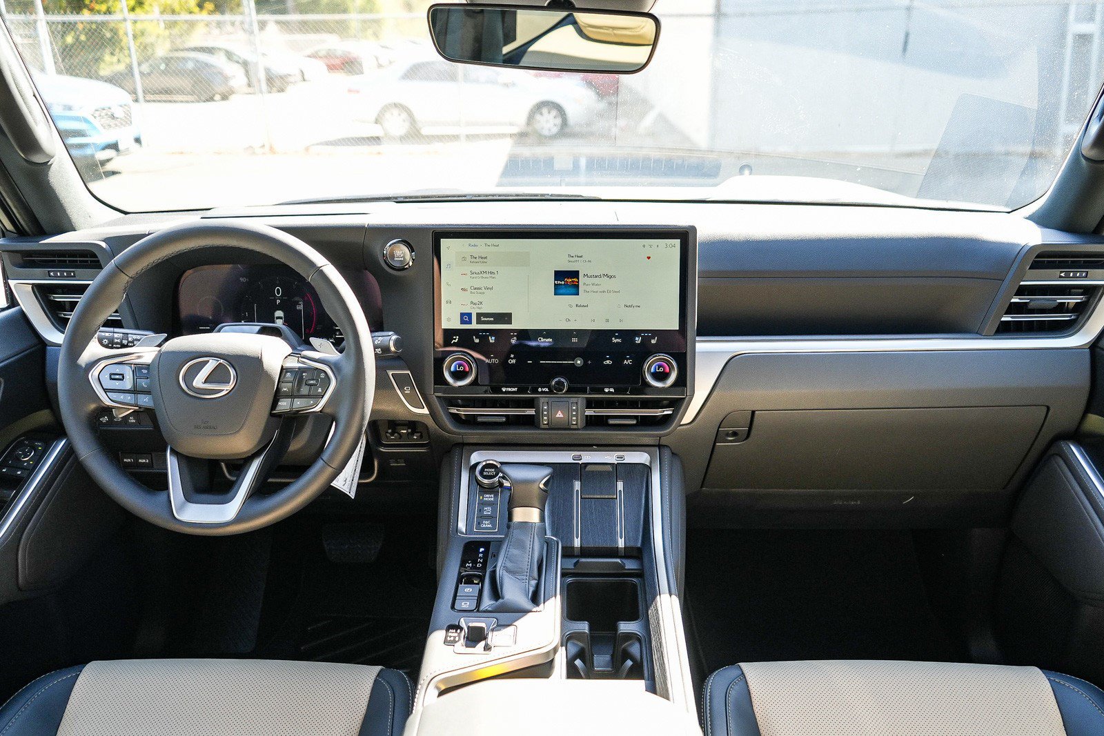 New 2026 Lexus GX 550 w/ Accessory Package (CT) AWD/4WD image 11